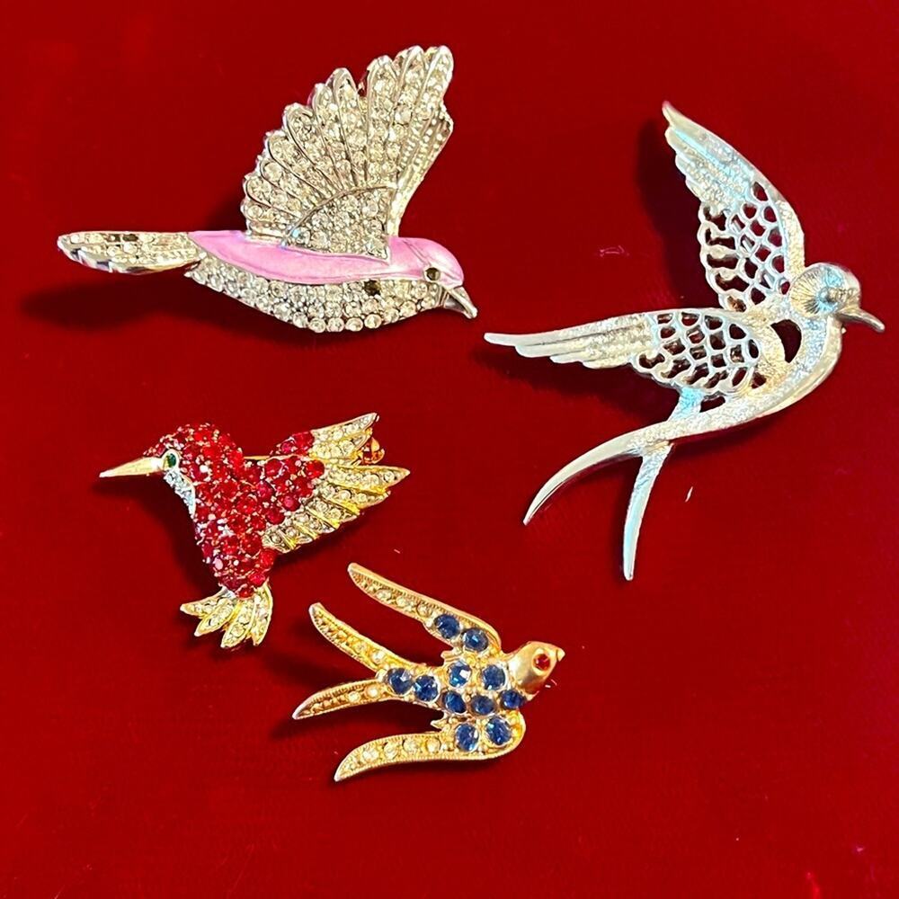 Bird Brooch Lot – Set of 5 Vintage- hummingbirds Pins